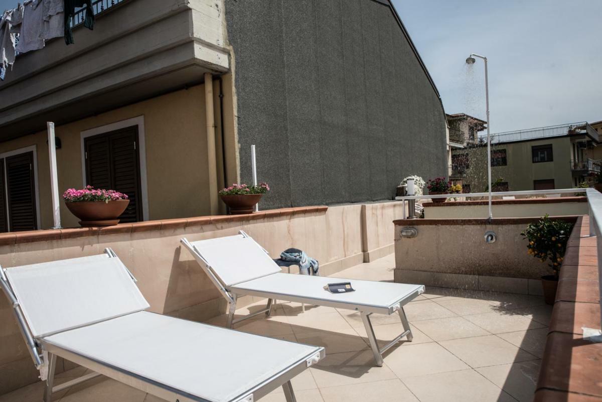 Terrazzo Siciliano Apartment Riposto ภายนอก รูปภาพ